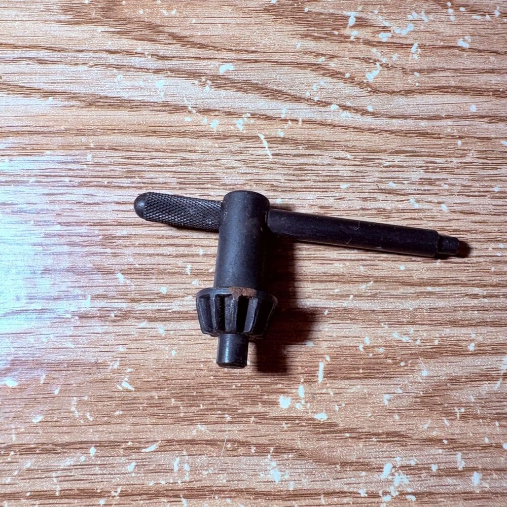 Century Drill & Tool 64506 Thumb Chuck Key 1/4" Pilot Drill Chuck Key